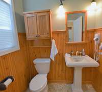 North Twin Lakehouse Rental House (21)